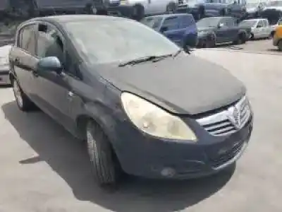 Veicolo di demolizione opel corsa d a14xer dell'anno 2010 alimentato 