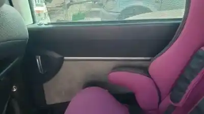 Vehicul casat peugeot 807 rhm.rhmdw10ated4 al anului 2004 alimentat 