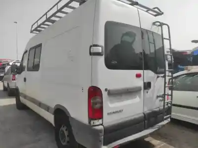 Здавання транспортного засобу renault master ii phase 2 combi g9u650 року 2006 потужний 