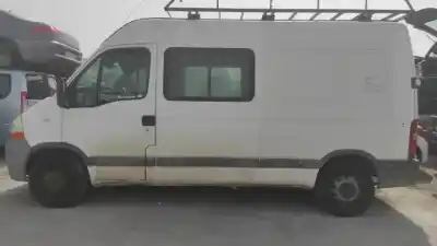 Здавання транспортного засобу renault master ii phase 2 combi g9u650 року 2006 потужний 