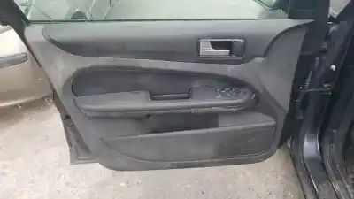 Veículo de Sucata ford focus berlina (cap) g/hwda do ano 2004 alimentado 