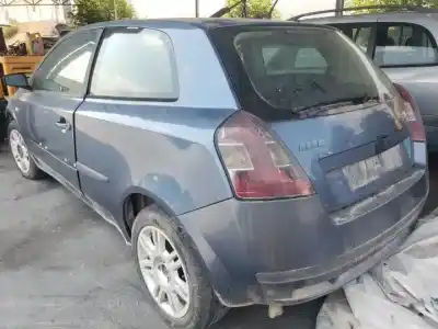 Scrapping Vehicle FIAT STILO (192)  of the year 2001 powered 