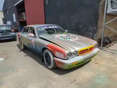 Veículo de Sucata jaguar xj 3.2 executive do ano 1997 alimentado 