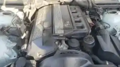 Veículo de Sucata bmw serie 5 touring (e39) 256s4.m52b52u1 do ano 2000 alimentado 