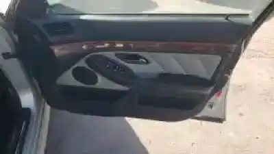 Veículo de Sucata bmw serie 5 touring (e39) 256s4.m52b52u1 do ano 2000 alimentado 