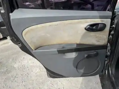 Scrapping Vehicle seat leon (1p1) bxe of the year 2005 powered 