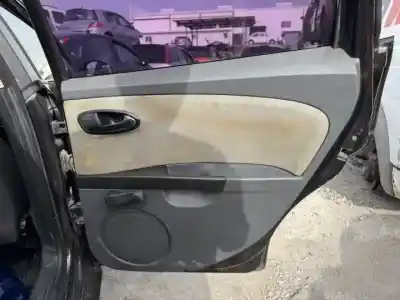 Scrapping Vehicle seat leon (1p1) bxe of the year 2005 powered 