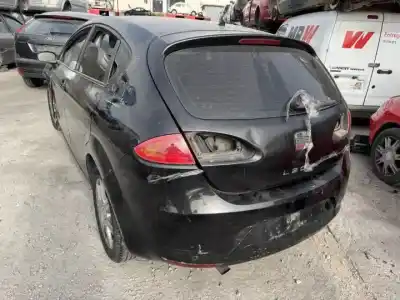 Scrapping Vehicle seat leon (1p1) bxe of the year 2005 powered 