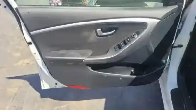 Здавання транспортного засобу hyundai i30cw (gd) d4fb року 2012 потужний 