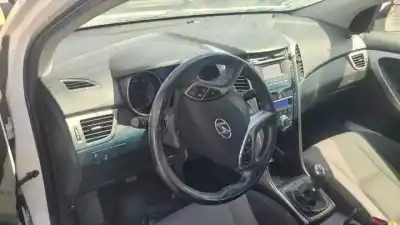 Здавання транспортного засобу hyundai i30cw (gd) d4fb року 2012 потужний 