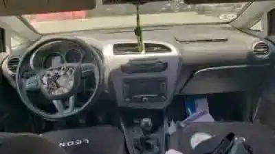 Veículo de Sucata seat leon (1p1) cayb.cayc do ano 2011 alimentado 