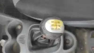 Veicolo di demolizione citroen c1 cfa.384f.cfb.1kr dell'anno 2010 alimentato 