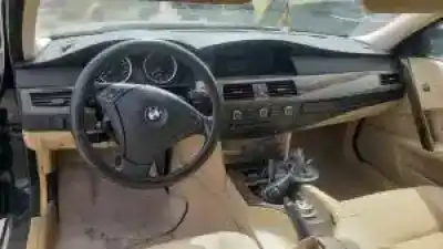 Scrapping Vehicle bmw 5 (e60) 520 i of the year 2005 powered 