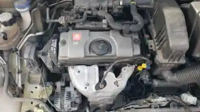 Veículo de Sucata citroen c2 (jm_) 1.6 do ano 2003 alimentado 