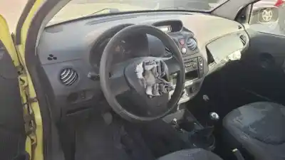 Veículo de Sucata citroen c2 (jm_) 1.6 do ano 2003 alimentado 