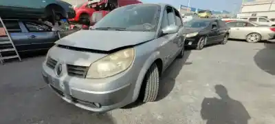Здавання транспортного засобу RENAULT SCÉNIC II (JM0/1_)  року 2003 потужний 