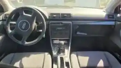 Scrapping Vehicle audi a4 berlina (8e) awx of the year 2001 powered 