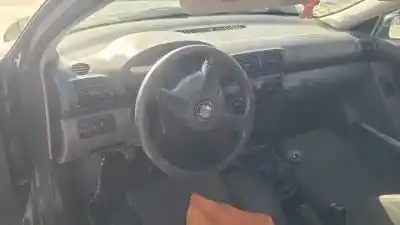 Veículo de Sucata seat leon (1m1) azd m.b. do ano 2000 alimentado 