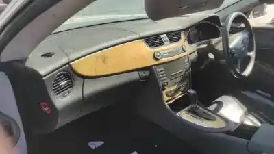 Veículo de Sucata mercedes-benz clase cls (w219) 642920 do ano 2006 alimentado 