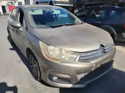 Veículo de Sucata citroen c4 berlina (b7) 9hpdv6dted.9h06.9hp do ano 2011 alimentado 