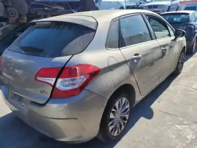 Veículo de Sucata citroen c4 berlina (b7) 9hpdv6dted.9h06.9hp do ano 2011 alimentado 