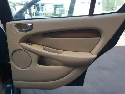 Здавання транспортного засобу jaguar x-type i (x400) 2.5 v6 a las 4 ruedas року 2005 потужний 