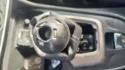 Veículo de Sucata jeep cherokee (kl) ebt.yrh do ano 2013 alimentado 