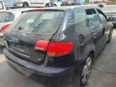 Veicolo di demolizione audi a3 sportback (8p) bgu dell'anno 2004 alimentato 