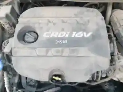 Veicolo di demolizione kia cee´d (jd) d4fc dell'anno 2012 alimentato 