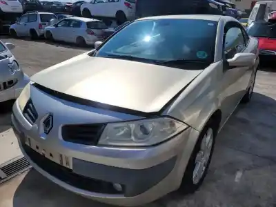 Scrapping Vehicle RENAULT MEGANE II COUPE  of the year 2006 powered 