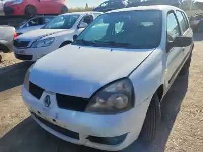 Scrapping Vehicle RENAULT CLIO II CAMPUS  of the year 2006 powered 