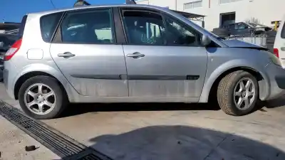 Scrapping Vehicle renault scenic ii f4r771.f4r17 of the year 2003 powered 