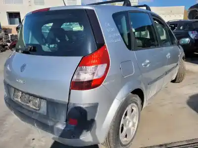 Scrapping Vehicle renault scenic ii f4r771.f4r17 of the year 2003 powered 