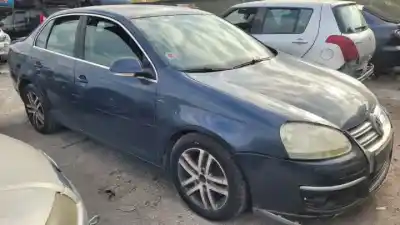Scrapping Vehicle volkswagen jetta (1k2) bkc of the year 2005 powered 