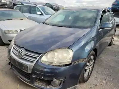 Scrapping Vehicle volkswagen jetta (1k2) bkc of the year 2005 powered 