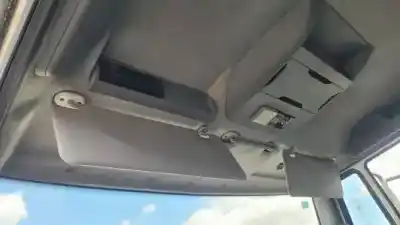 Véhicule à la ferraille nissan atleon (tk) bd30ti de l'année 2000 alimenté 