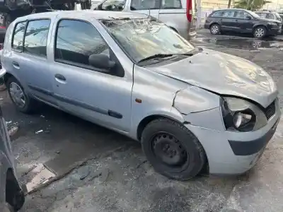 Scrapping Vehicle renault clio ii fase ii (b/cb0) d4fb7.d4f712 of the year 2001 powered 