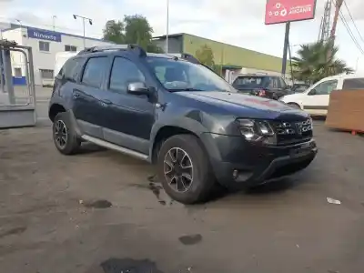 Veicolo di demolizione dacia duster k9k666 dell'anno 2015 alimentato 