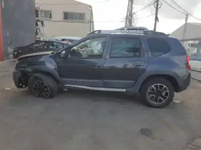 Veicolo di demolizione dacia duster k9k666 dell'anno 2015 alimentato 