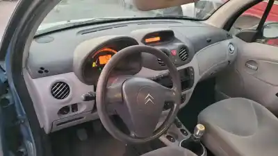 Scrapping Vehicle citroen c3 8hx of the year 2002 powered 