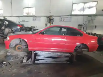 Vehicul casat bmw serie 3 coupe (e46) m43b19.194e1 al anului 1998 alimentat 