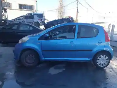 Veículo de Sucata peugeot 107 cfa do ano 2005 alimentado 
