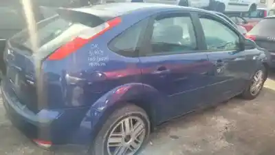 Veículo de Sucata ford focus berlina (cap) q6da do ano 2004 alimentado 