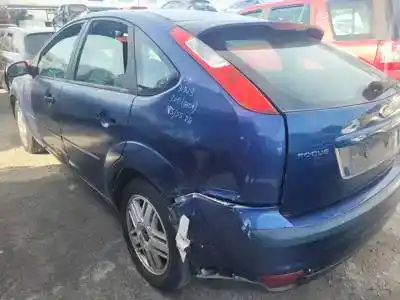 Veículo de Sucata ford focus berlina (cap) q6da do ano 2004 alimentado 