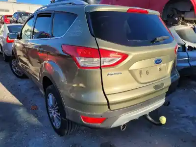 Veicolo di demolizione ford kuga (cbs) dw10c.txda.txma dell'anno 2012 alimentato 