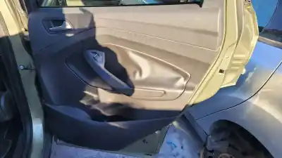 Veicolo di demolizione ford kuga (cbs) dw10c.txda.txma dell'anno 2012 alimentato 