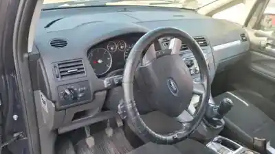 Veicolo di demolizione ford focus c-max (cap) g6da.g6db.g6dd.g6dg.g6d dell'anno 2003 alimentato 