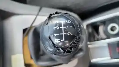 Veicolo di demolizione ford focus c-max (cap) g6da.g6db.g6dd.g6dg.g6d dell'anno 2003 alimentato 