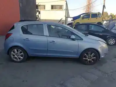 Veicolo di demolizione opel corsa d z14xep dell'anno 2006 alimentato 
