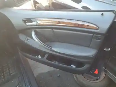 Veículo de Sucata bmw x5 (e53) m57d30o1.306d2.11007790147 do ano 2003 alimentado 